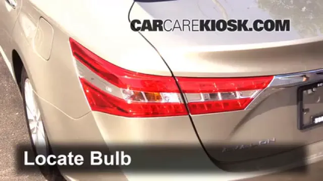 2014 Toyota Avalon Hybrid XLE 2.5L 4 Cyl. Luces Luz trasera (reemplazar foco)